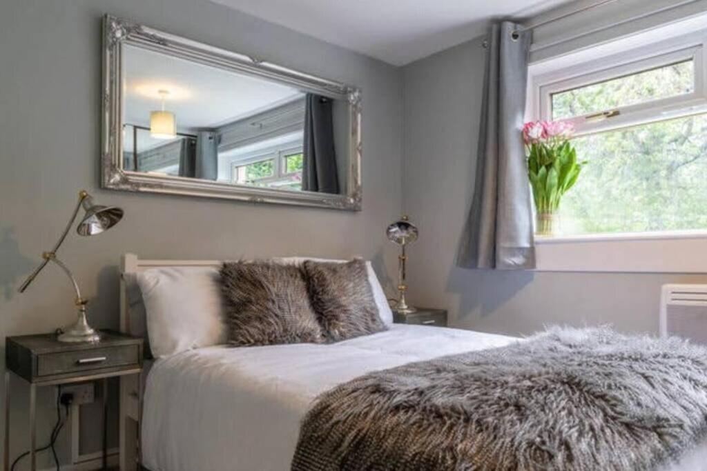Cosy 1 Bed With Parking In City Centre Apartment Glasgow Bagian luar foto