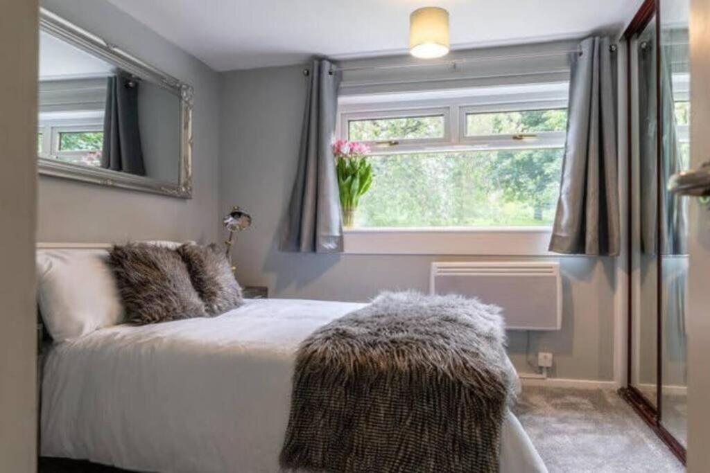 Cosy 1 Bed With Parking In City Centre Apartment Glasgow Bagian luar foto